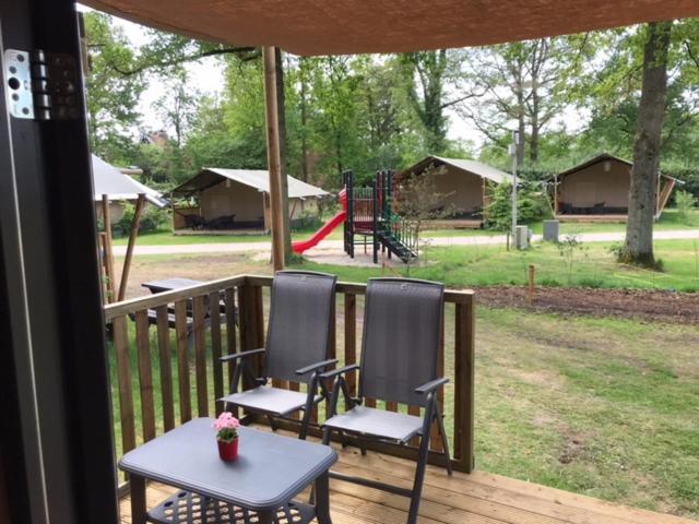 Tiny House De Wood Lodge Ootmarsum Esterno foto